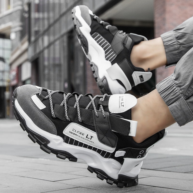 Men's Agate casual sneakers with breathable mesh design, featuring a comfortable, modern style for everyday wear.