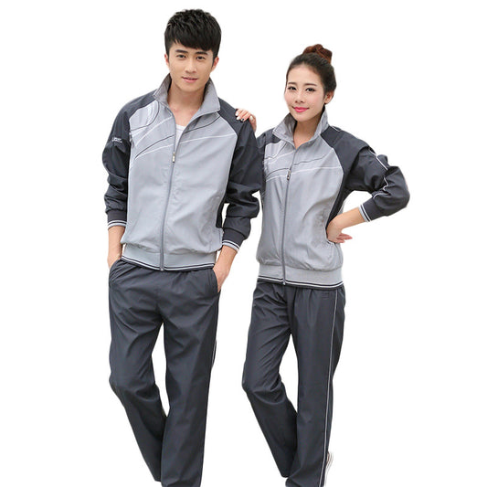 Men's Agate sportswear for running, featuring a breathable athletic shirt and shorts designed for active sports performance.