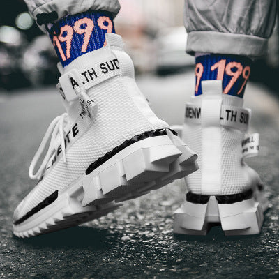 Black Agate sport shoes for men, featuring a sleek design and comfortable athletic footwear for active wear.