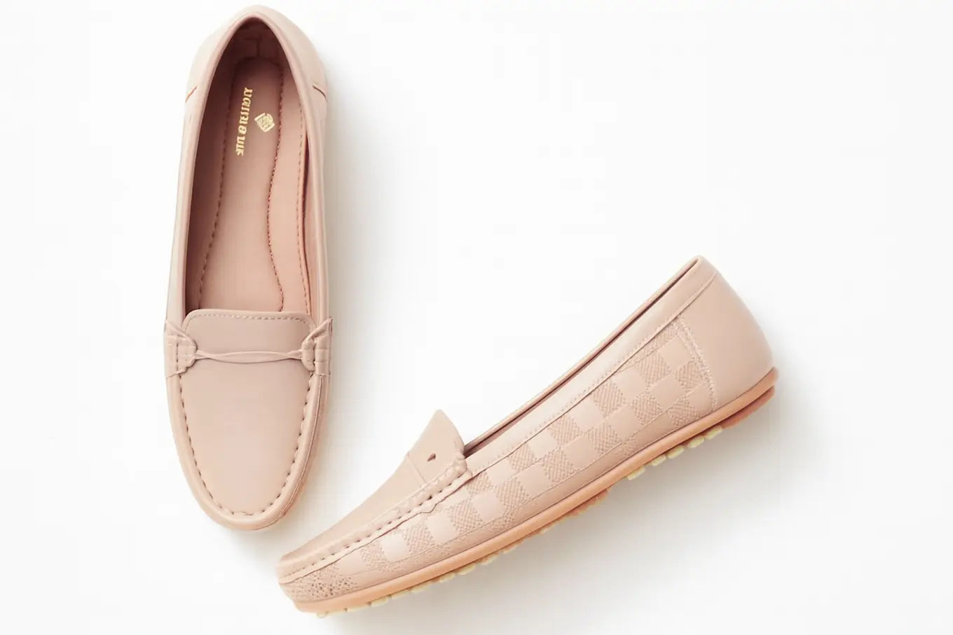 Trendy Women Loafers Shoes for Work & Travel Ivory Sooty