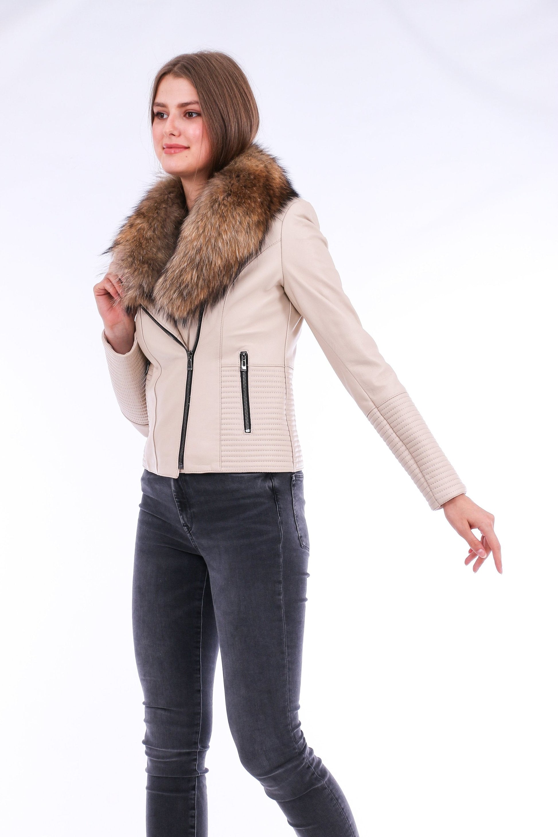 Ravenna Leather Biker Jacket - White Sangria Iapetus